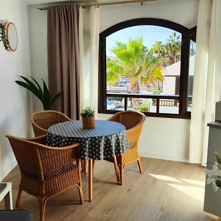 Apartment Parque Santiago 1 On The Coastline Playa de las Americas (Tenerife)